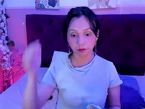 candysmitxxx online show from 03/07/26, 01:45