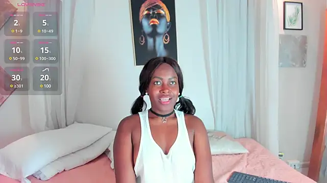 Snapshot of Kenia_Montez chatting on 02/05/25, 08:32 Kenia Montez online show from 02/05/25, 08:32