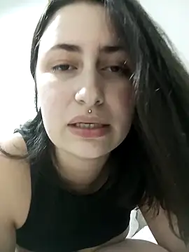 BiaHot010 online show from 11/11/25, 03:23