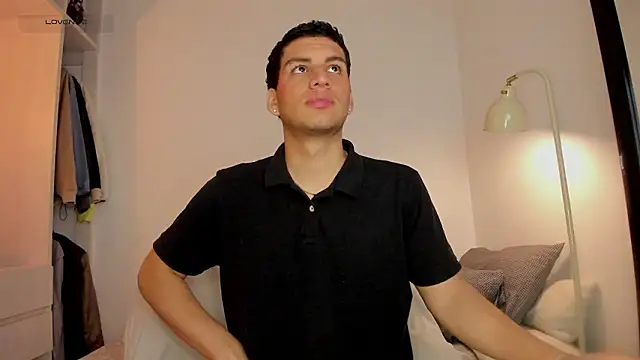 Curlblue online show from 03/30/26, 02:13