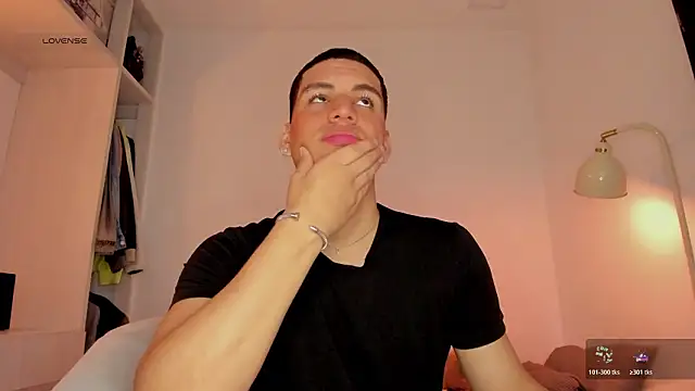 Curlblue online show from 03/05/26, 07:49