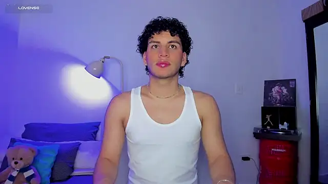 Curlblue online show from 10/15/25, 05:28