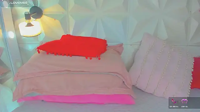 cute latinaxxx online show from 05/15/26, 11:36