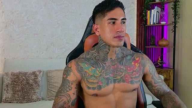 AdanReilly online show from 11/28/25, 02:06