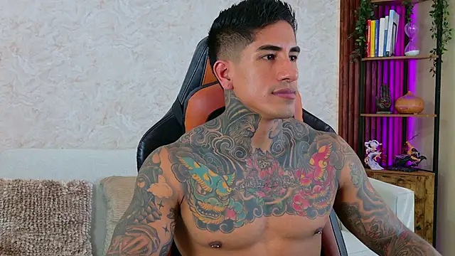 AdanReilly online show from 01/10/26, 03:29