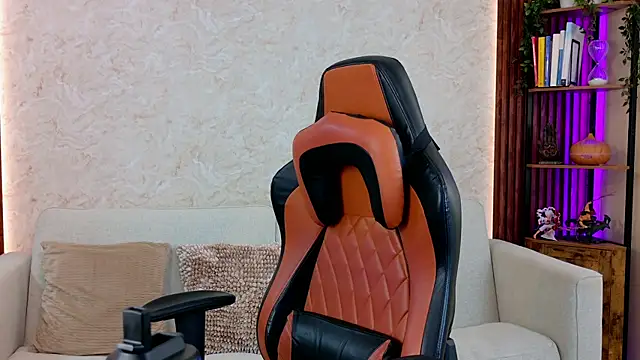 AdanReilly online show from 04/10/26, 09:00