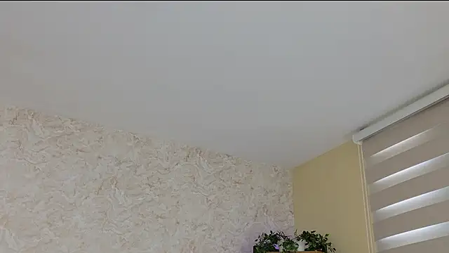 Snapshot of AdanReilly chatting on 12/20/24, 08:55 AdanReilly online show from 12/20/24, 08:55