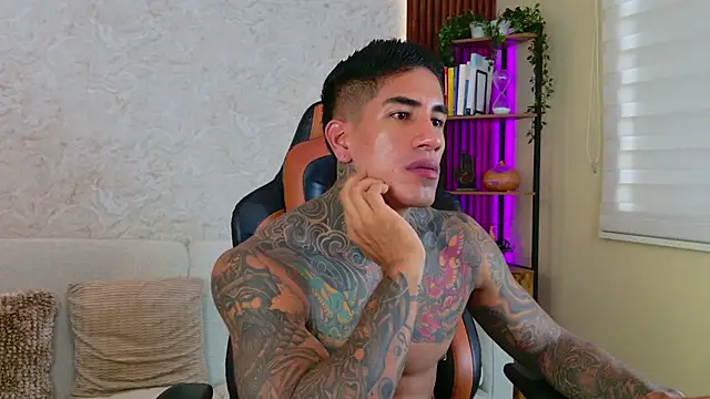 AdanReilly online show from 11/10/25, 12:10