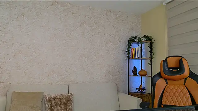 Snapshot of AdanReilly chatting on 12/21/24, 10:19 AdanReilly online show from 12/21/24, 10:19
