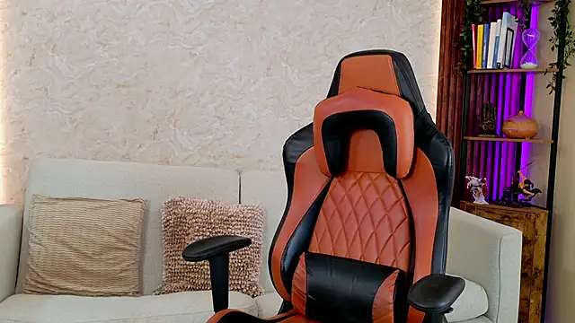 AdanReilly online show from 03/16/26, 08:44