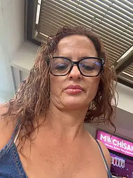 CioniWeiss online show from 04/17/26, 09:17