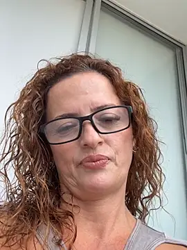 CioniWeiss online show from 11/10/25, 07:52