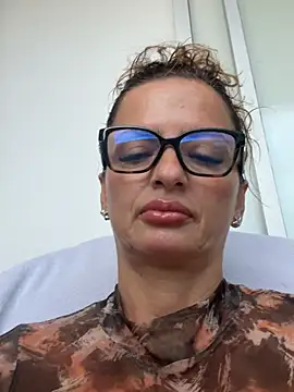 CioniWeiss online show from 12/19/25, 10:23