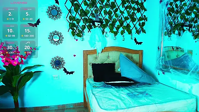 kinkysweet   online show from 10/30/25, 08:50