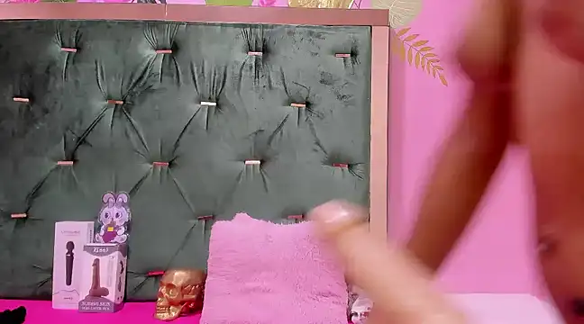 Snapshot of Hellen__4master chatting on 02/28/25, 05:37 Hellen 4master online show from 02/28/25, 05:37