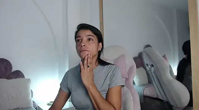 Snapshot of Hellen__4master chatting on 02/09/25, 11:14 Hellen 4master online show from 02/09/25, 11:14