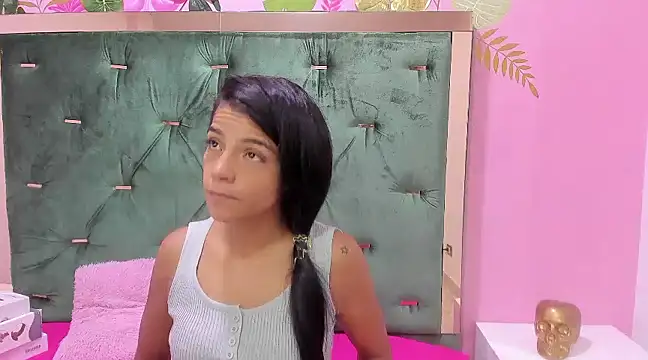 Snapshot of Hellen__4master chatting on 02/28/25, 11:25 Hellen 4master online show from 02/28/25, 11:25