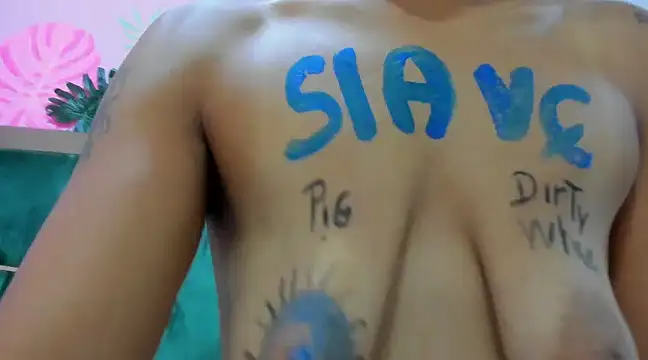 Snapshot of Hellen__4master chatting on 02/01/25, 12:15 Hellen 4master online show from 02/01/25, 12:15