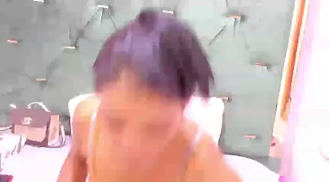 Snapshot of Hellen__4master chatting on 02/16/25, 10:54 Hellen 4master online show from 02/16/25, 10:54