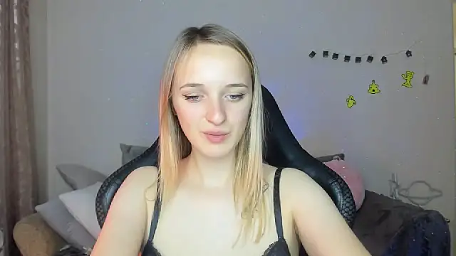 RouseReed online show from 11/03/25, 01:04