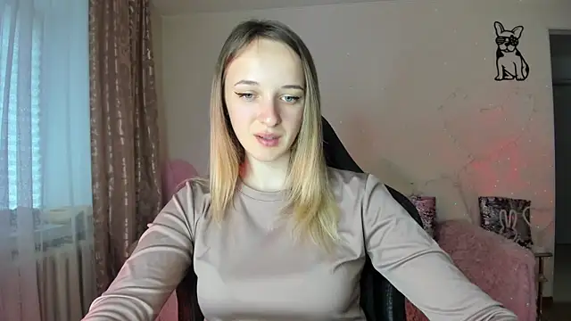 Snapshot of RouseReed chatting on 05/12/26, 06:32 RouseReed online show from 05/12/26, 06:32