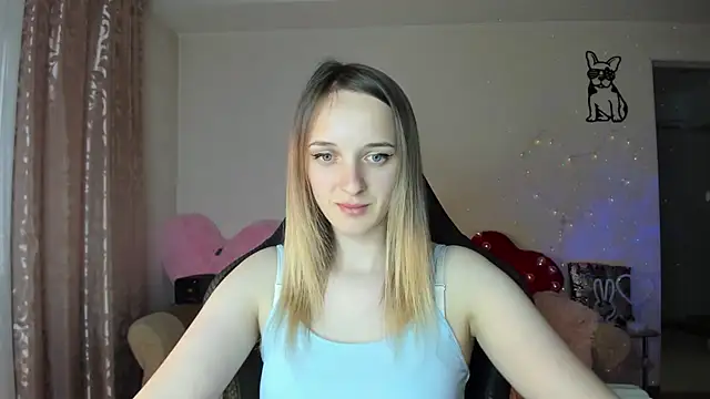 Snapshot of RouseReed chatting on 05/08/26, 12:20 RouseReed online show from 05/08/26, 12:20