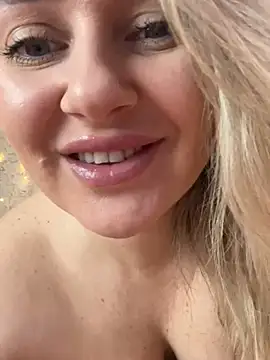 LadyLolyPop  online show from 03/11/25, 02:53