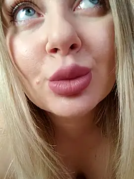 LadyLolyPop  online show from 03/13/25, 11:59