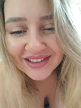 LadyLolyPop  online show from 09/27/25, 02:39