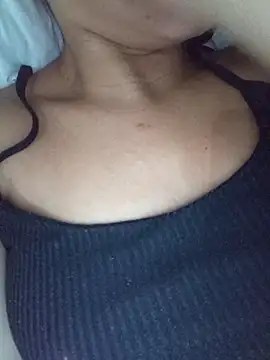 Snapshot of By_Aninha chatting on 02/28/26, 09:42 By Aninha online show from 02/28/26, 09:42