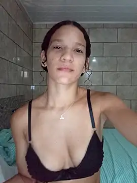 Snapshot of By_Aninha chatting on 02/11/26, 04:29 By Aninha online show from 02/11/26, 04:29