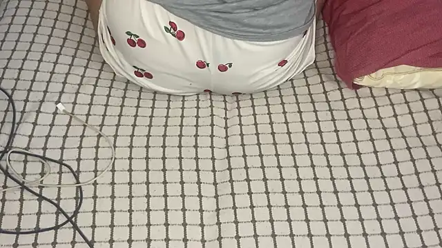 Ceyceys online show from 12/15/25, 11:27