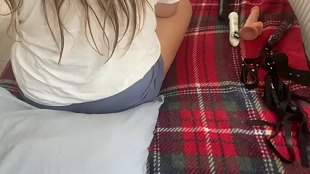 Ceyceys online show from 10/20/25, 11:11