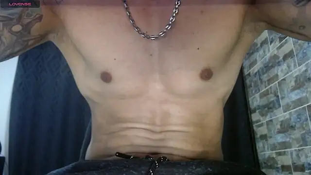 babyrecord1 online show from 11/26/25, 12:32