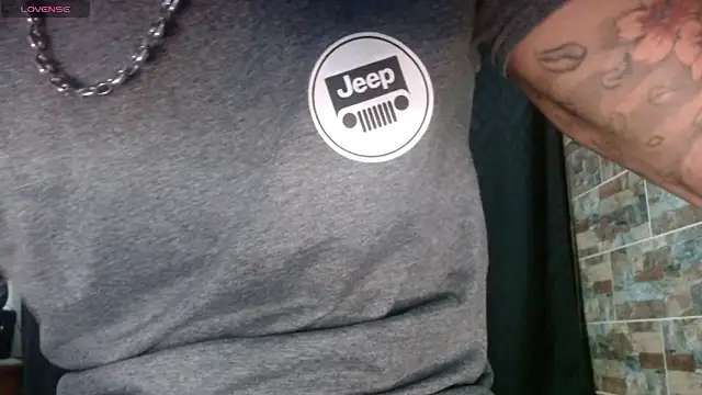 babyrecord1 online show from 11/23/25, 12:20