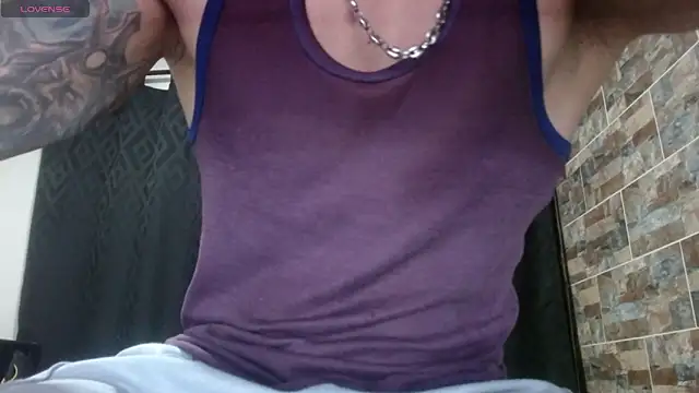 babyrecord1 online show from 12/13/25, 11:11