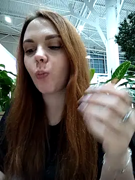 Snapshot of oh_rachel chatting on 10/20/25, 03:12 oh rachel online show from 10/20/25, 03:12