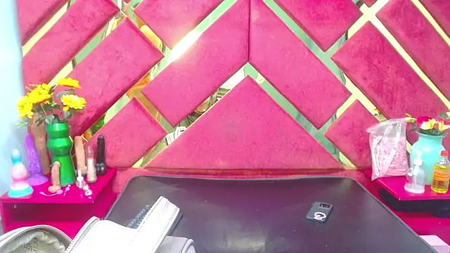 Sweet Annyy online show from 10/24/25, 12:48