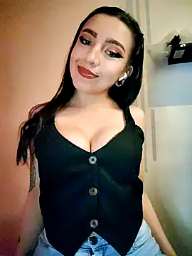 Paudelatorre online show from 10/19/25, 03:31