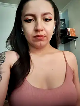 Paudelatorre online show from 02/21/25, 04:26