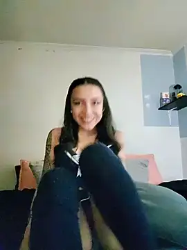 Snapshot of Paudelatorre chatting on 06/20/26, 03:55 Paudelatorre online show from 06/20/26, 03:55