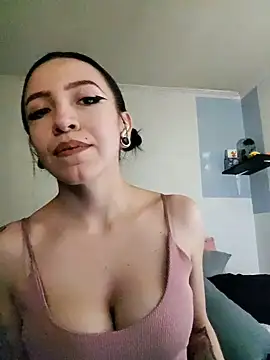 Snapshot of Paudelatorre chatting on 07/05/26, 10:27 Paudelatorre online show from 07/05/26, 10:27