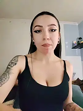 Snapshot of Paudelatorre chatting on 07/18/26, 03:15 Paudelatorre online show from 07/18/26, 03:15