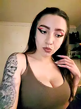 Paudelatorre online show from 11/30/25, 03:40