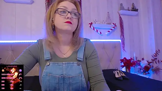 LadyJeen online show from 12/18/25, 03:38