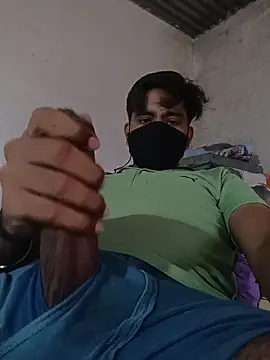 Snapshot of Pussy_lover_33 chatting on 10/30/25, 08:23 Pussy lover 33 online show from 10/30/25, 08:23