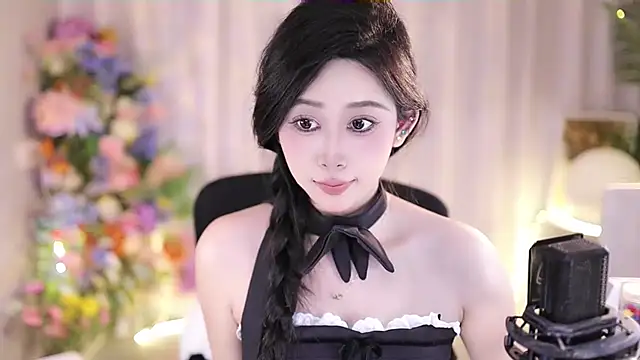 Snapshot of SleepArtist chatting on 03/02/25, 04:03 SleepArtist online show from 03/02/25, 04:03