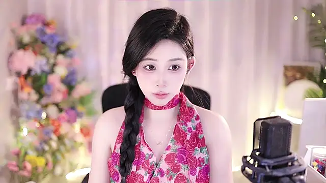 Snapshot of SleepArtist chatting on 03/01/25, 05:16 SleepArtist online show from 03/01/25, 05:16