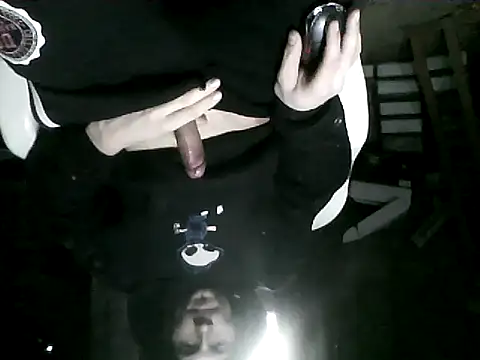 Snapshot of vadszex31 chatting on 02/01/26, 11:52 vadszex31 online show from 02/01/26, 11:52