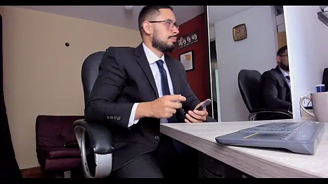 Snapshot of thesexlawyer1 chatting on 02/20/26, 03:36 thesexlawyer1 online show from 02/20/26, 03:36